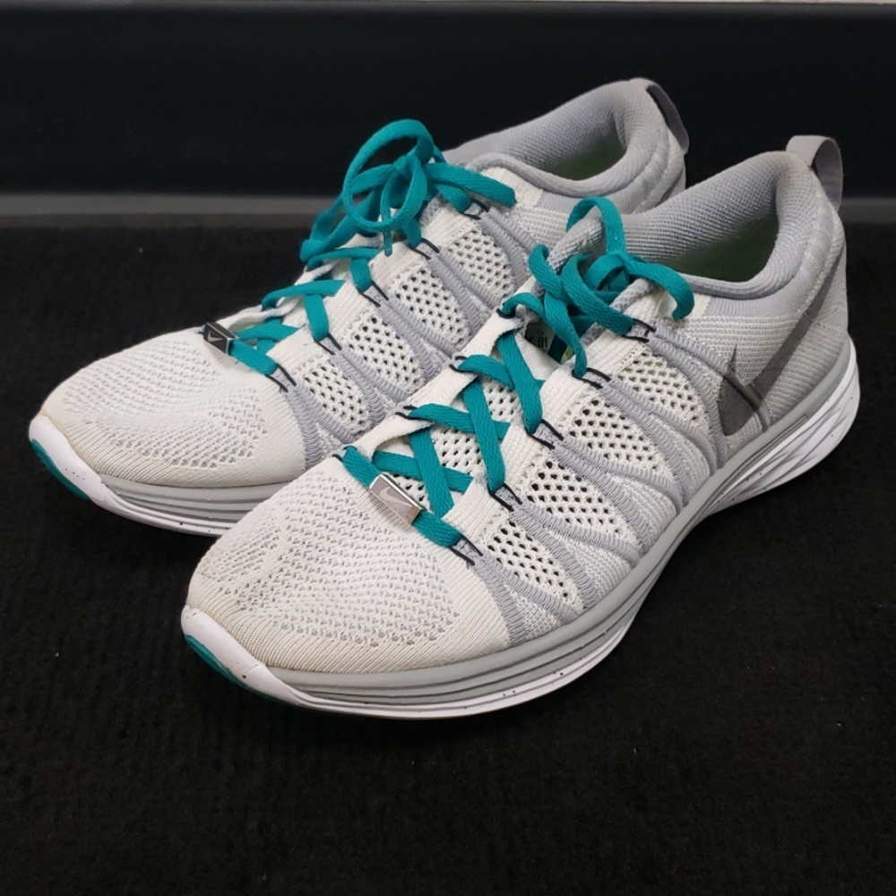 Nike Flyknit Lunar 2